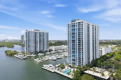 $1,149,000 | 17301 Biscayne Boulevard, Unit 1905, North Miami Beach, FL 33160