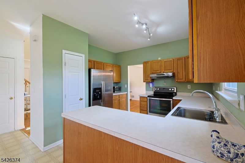 14 Thomas Road Lafayette, NJ 07848 - Photo 21 of 44