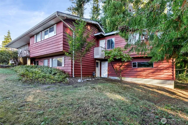 $769,000 | 24007 44th Avenue West, Mountlake Terrace, WA 98043