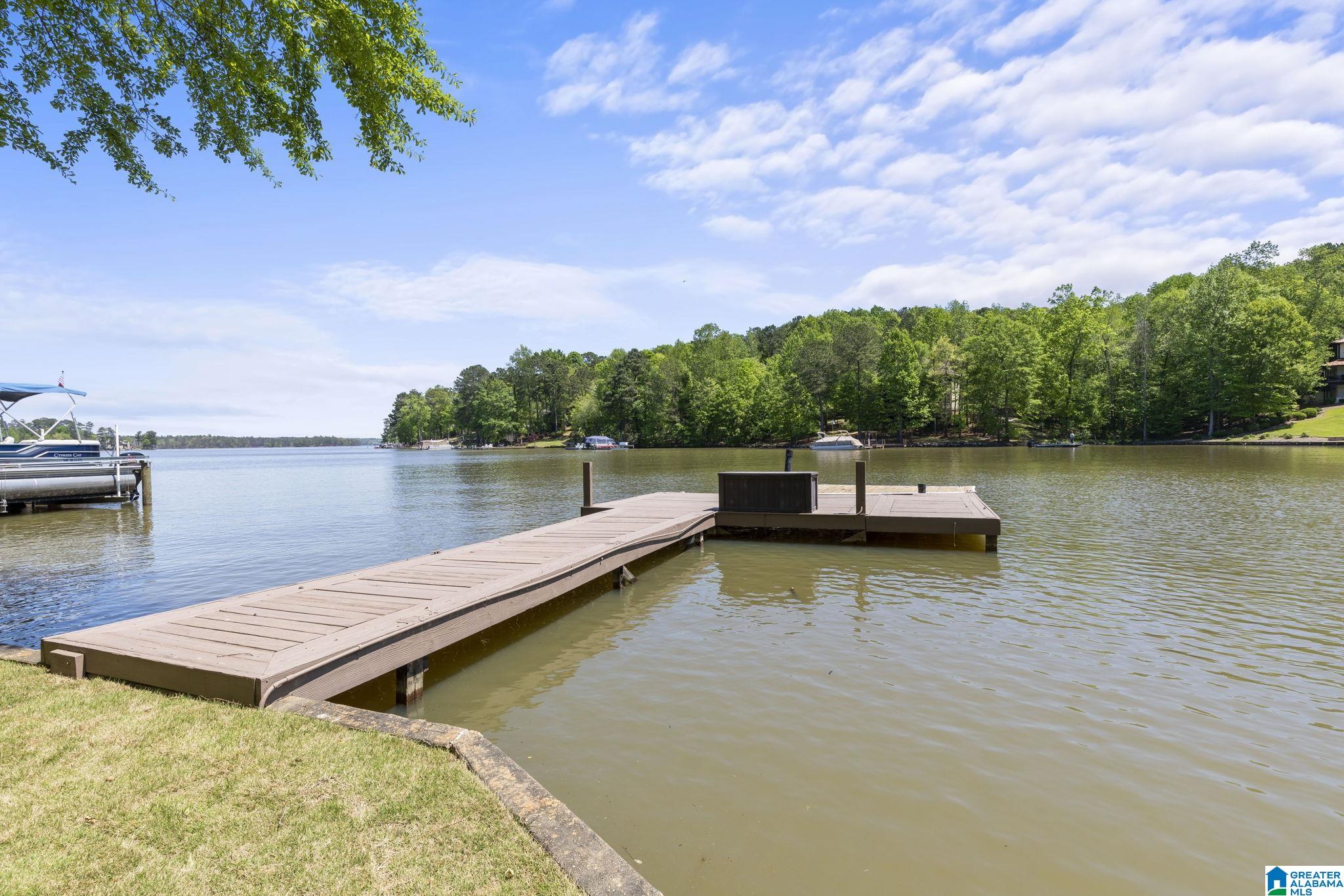 120 Wind Trace Alexander City, AL 35010 - Photo 4 of 58