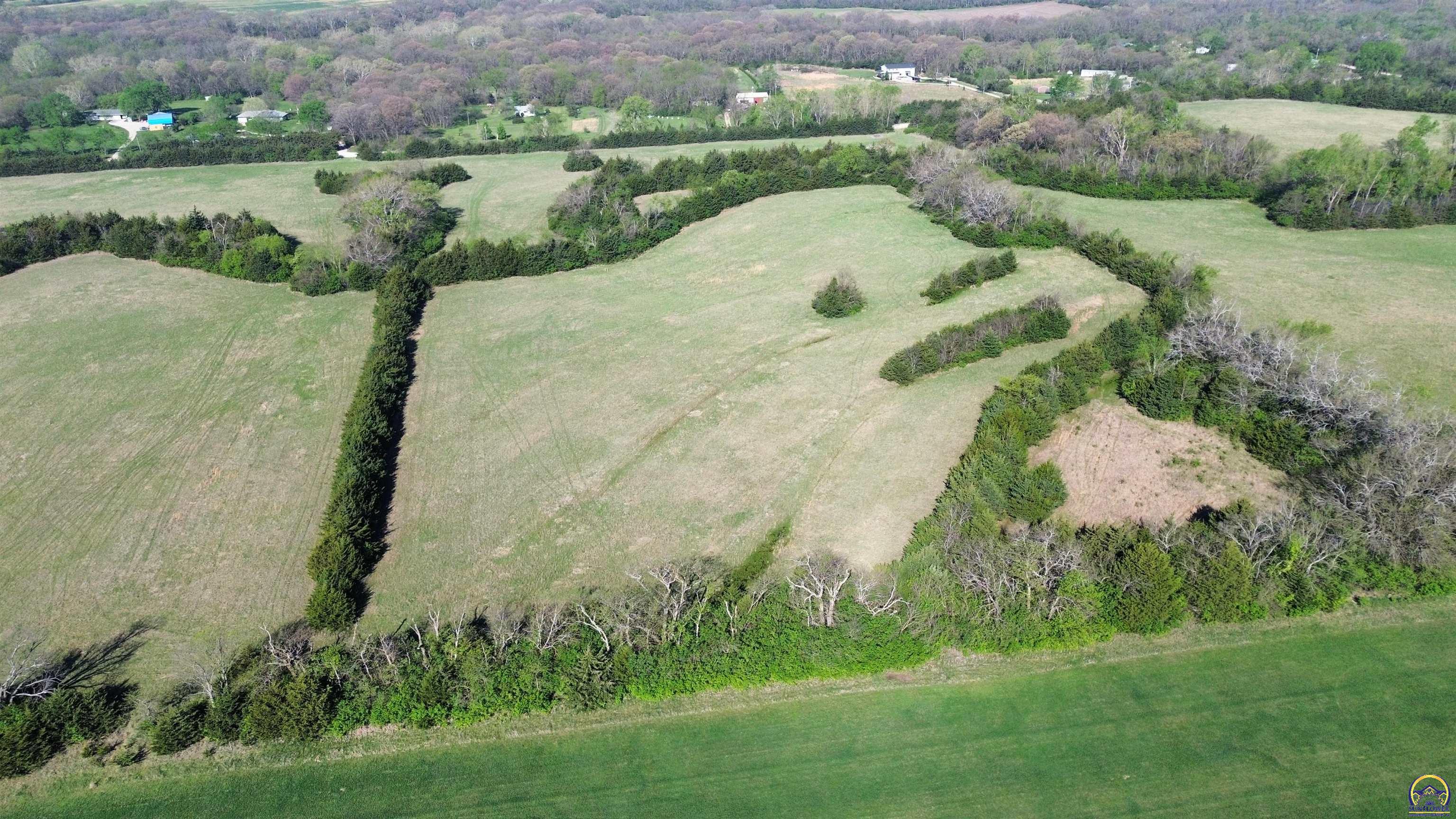 10300 U4 Road Hoyt, KS 66440 - Photo 4 of 29