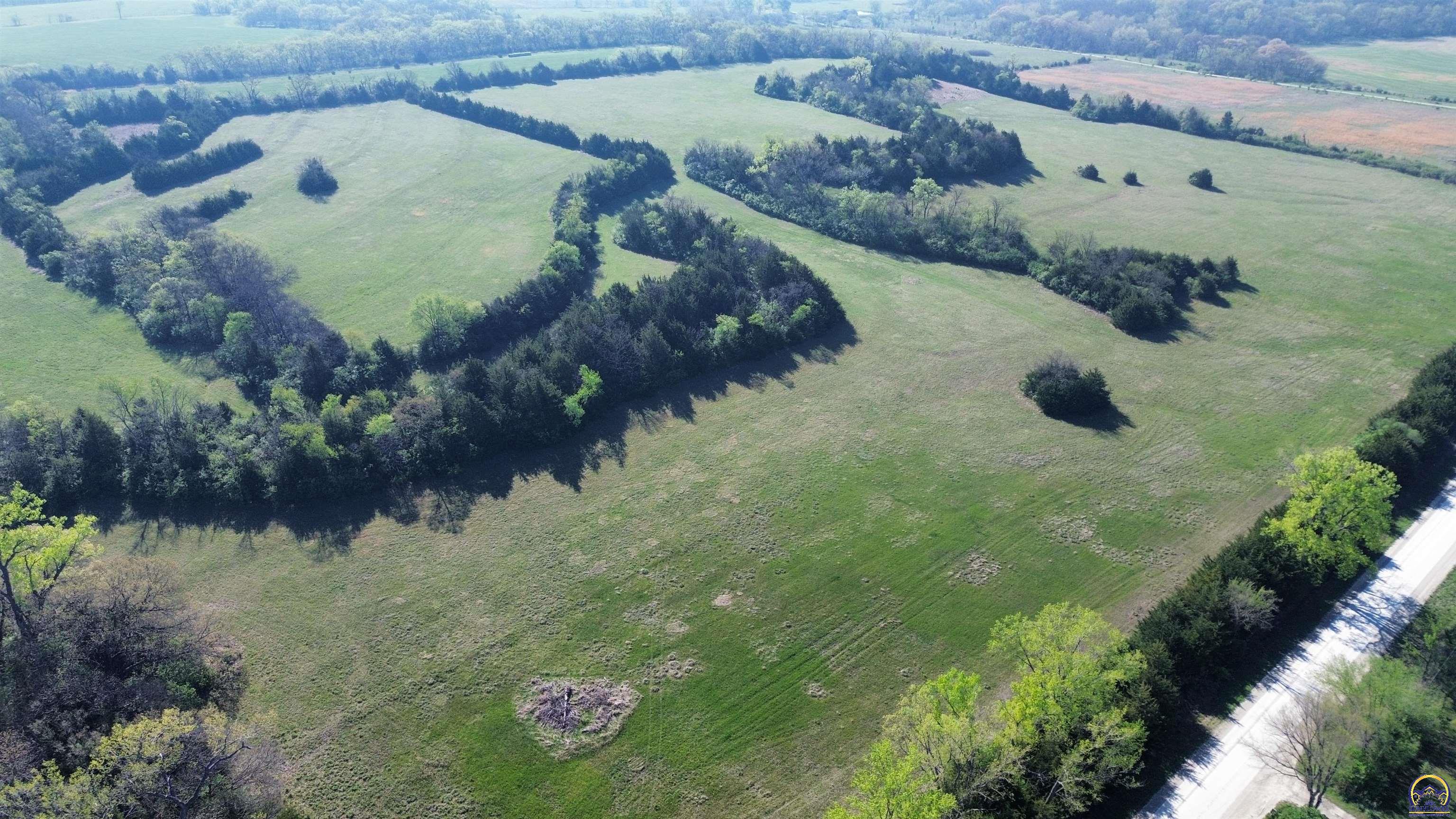 10300 U4 Road Hoyt, KS 66440 - Photo 7 of 29