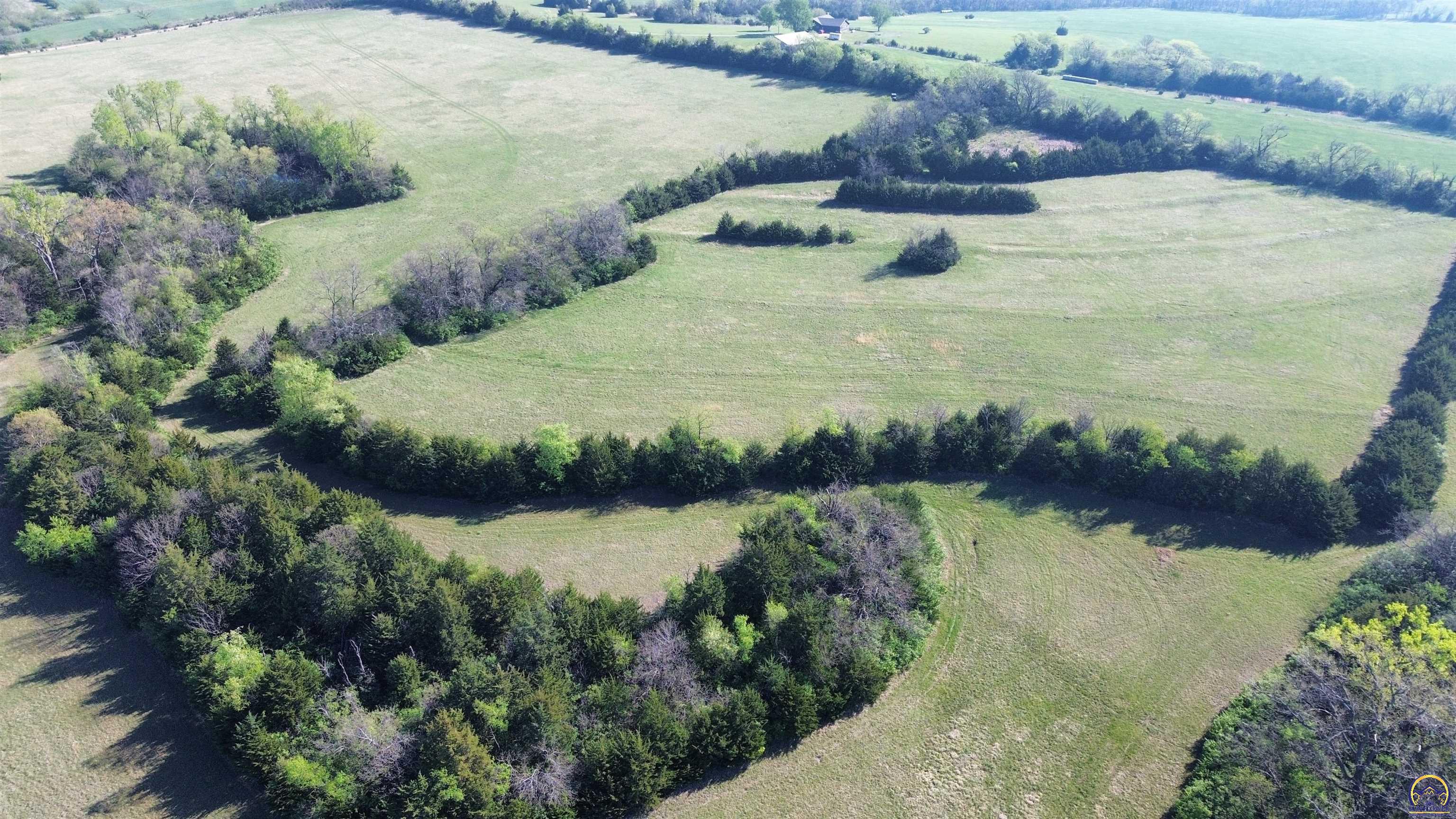 10300 U4 Road Hoyt, KS 66440 - Photo 9 of 29