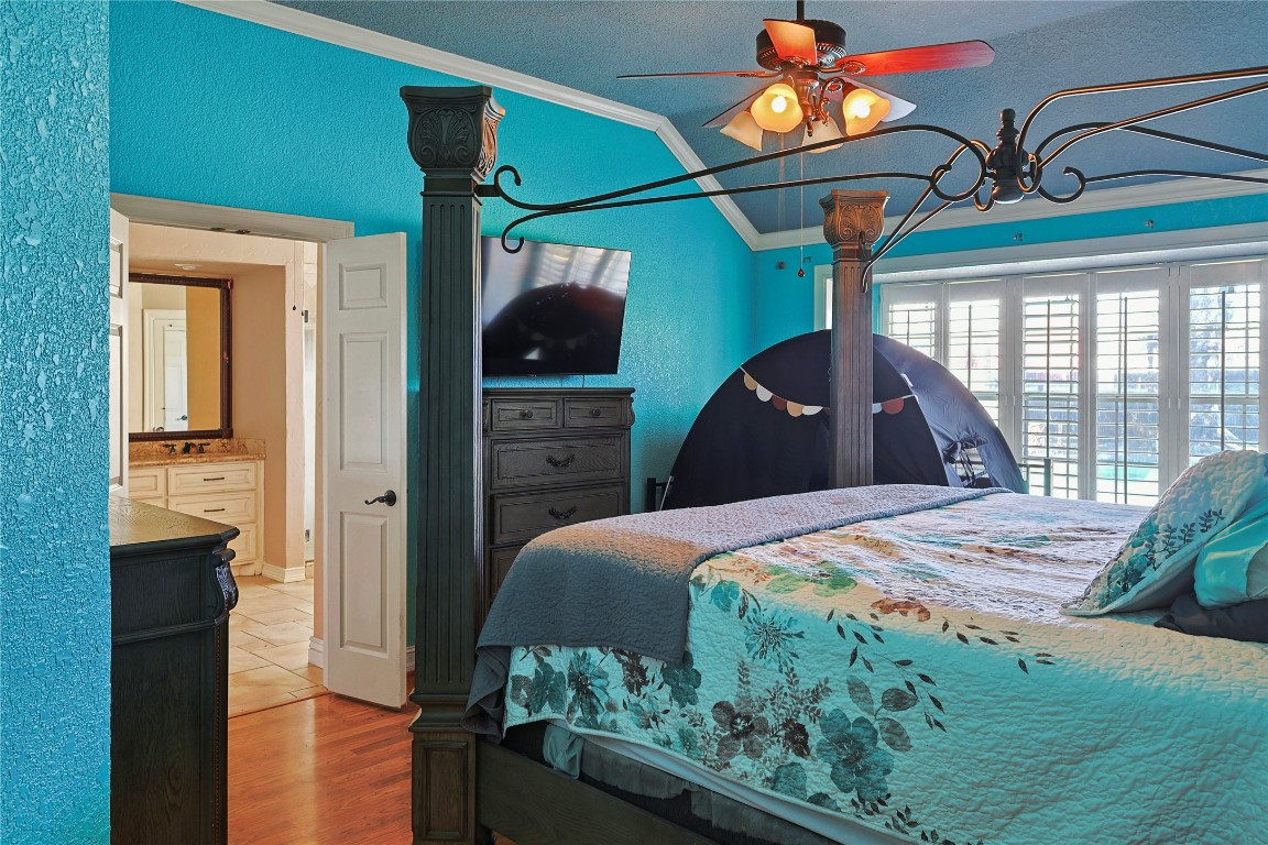 106 Mockingbird Lane Bridge City, TX 77611 - Photo 12 of 28