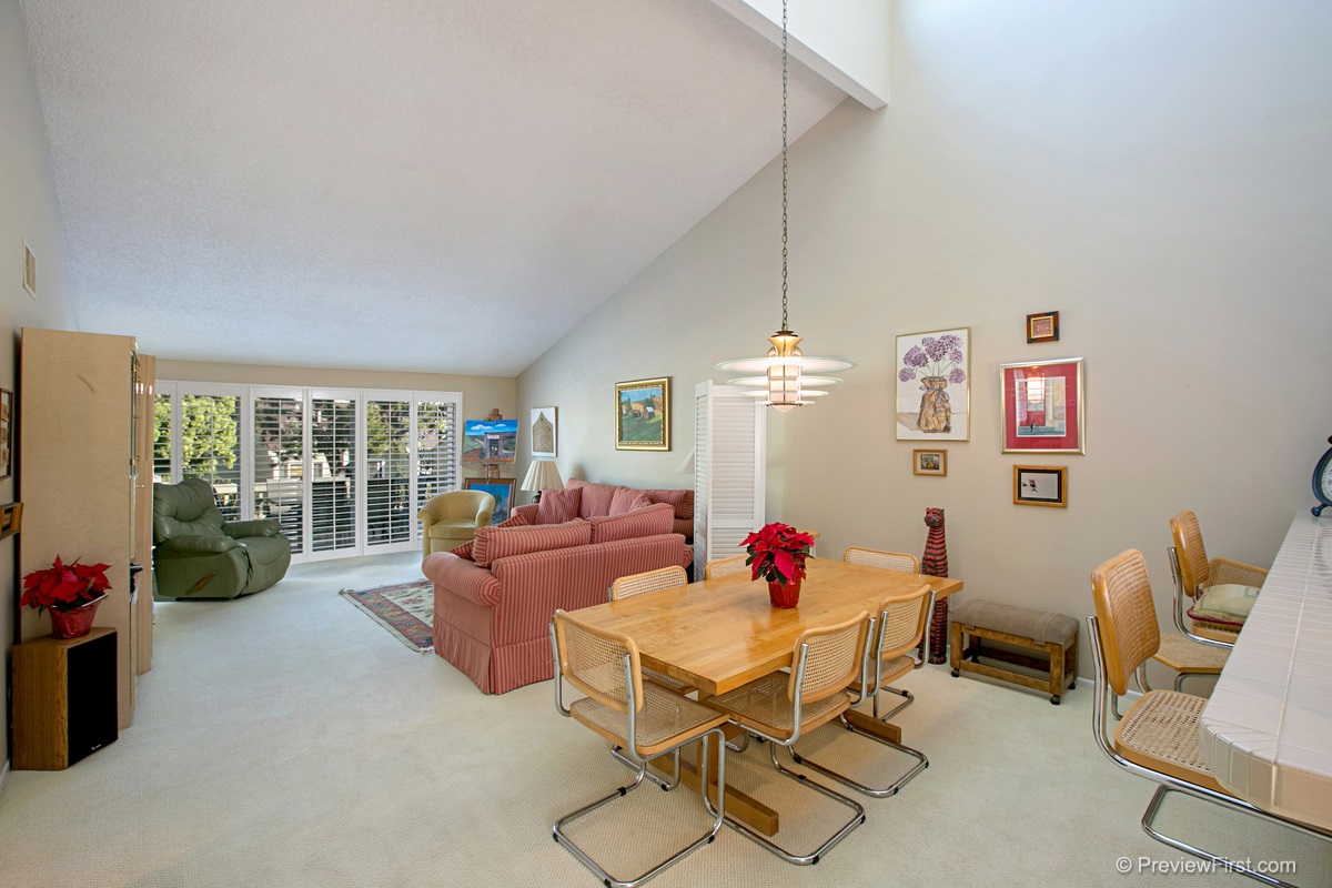1815 Wilton Road Encinitas, CA 92024 - Photo 3 of 25