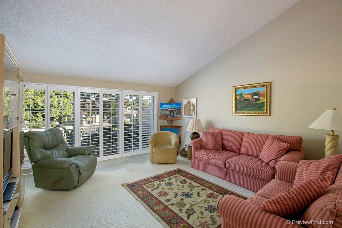 1815 Wilton Road Encinitas, CA 92024 - Photo 4 of 25