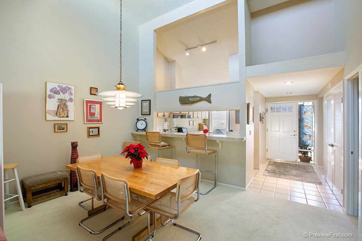 1815 Wilton Road Encinitas, CA 92024 - Photo 5 of 25