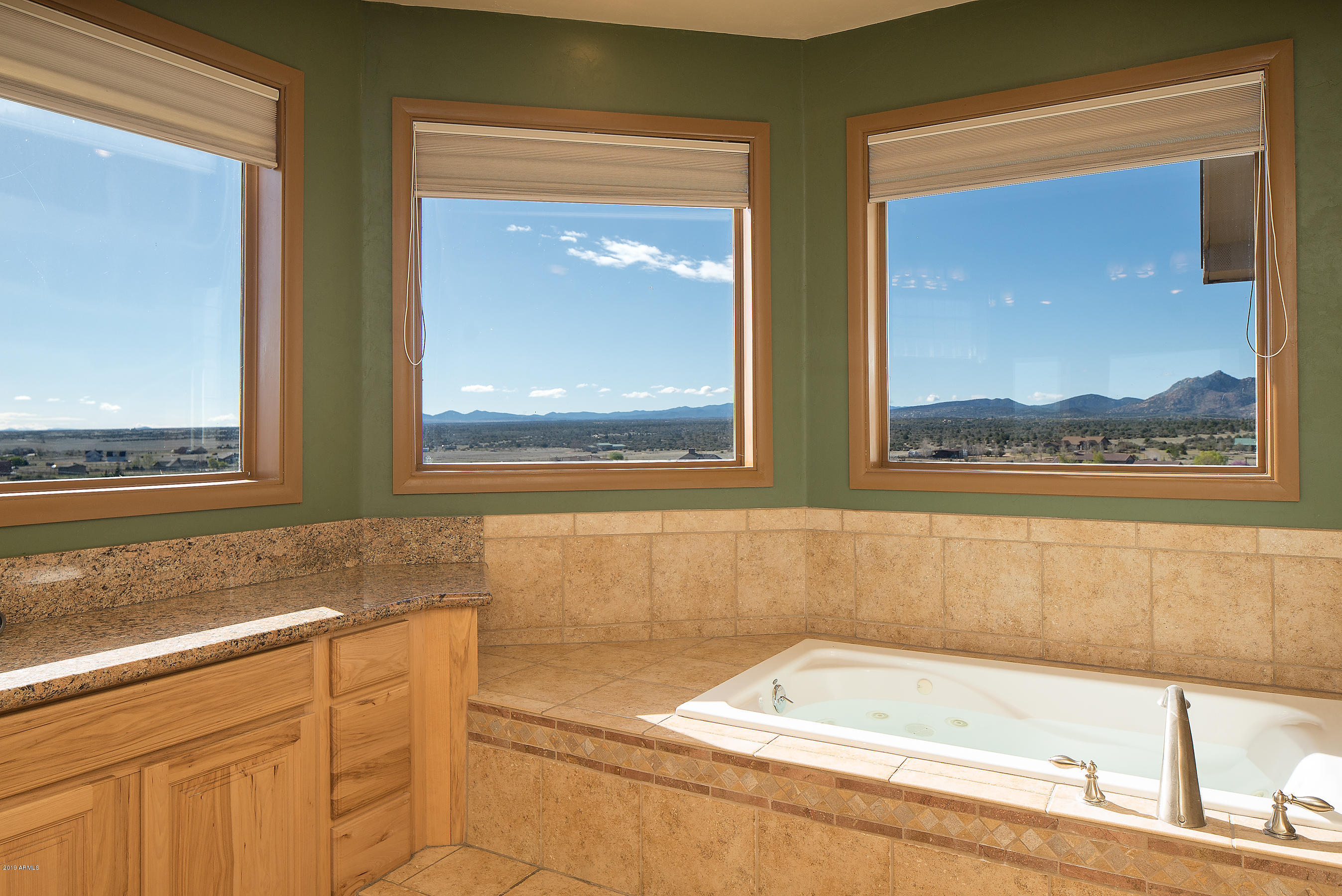 3555 Friendly Meadow Road Prescott, AZ 86305 - Photo 15 of 38 14 - Master Bathroom - 3555 Friendly Mea