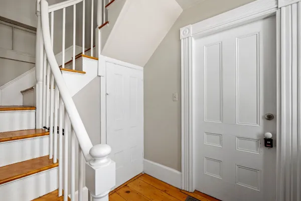 $3,999 | 21 Portsmouth Avenue, Exeter, NH 03833