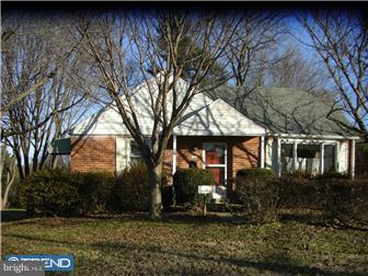 2947 Hillside Road Broomall, PA 19008 - Photo 2 of 3 Exterior Front