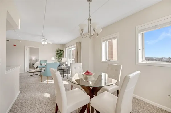 $349,900 | 1 South Lincoln Avenue, Unit 311, Lombard, IL 60148