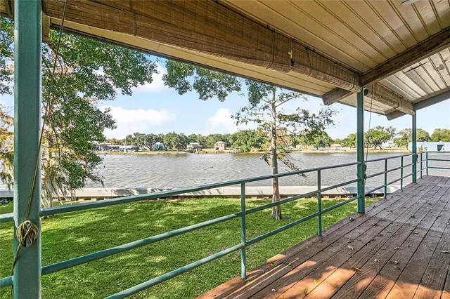 $375,000 | 2034 Jean Lafitte Boulevard, Lafitte, LA 70067