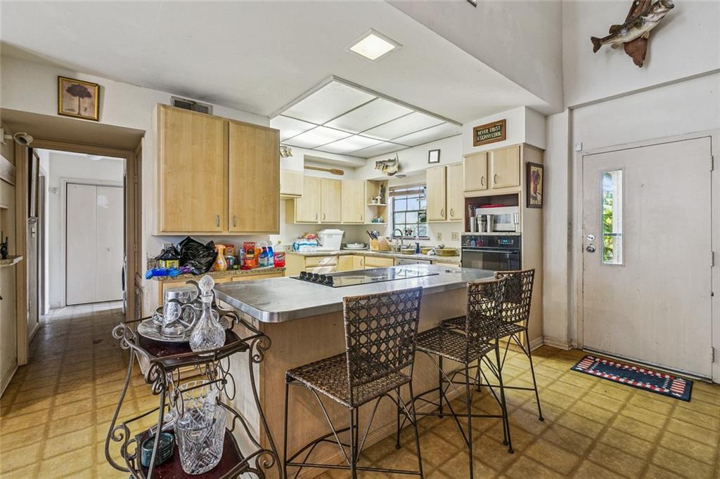 2034 Jean Lafitte Boulevard Lafitte, LA 70067 - Photo 9 of 22