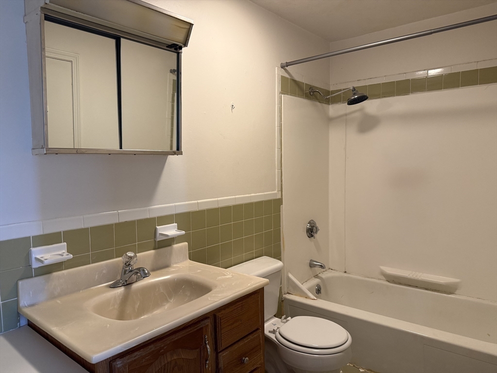 176 Maple Avenue, Unit 434 Rutland, MA 01543 - Photo 15 of 22