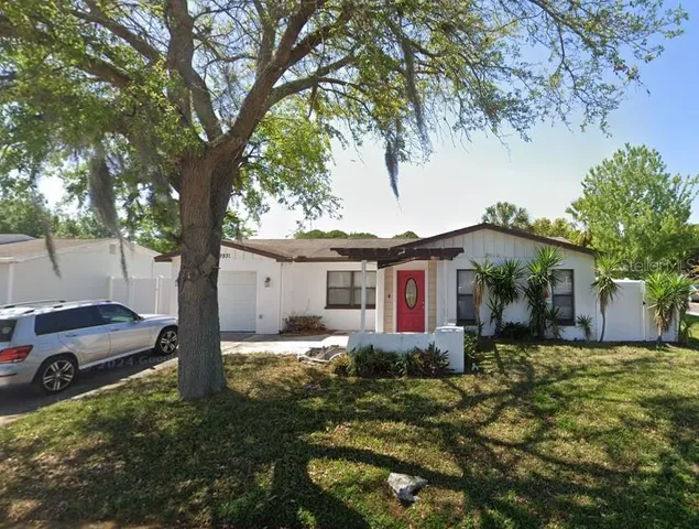 $2,100 | 9931 Woodstock Lane, Port Richey, FL 34668