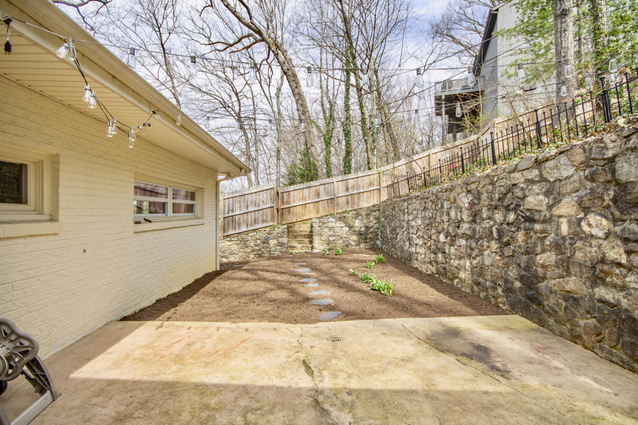2644 Nottingham Road Southeast Roanoke, VA 24014 - Photo 19 of 42 Nottinghan R2 - 13