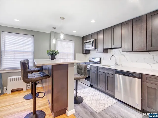 $299,999 | 57 Clark Court, Unit 65, Rutherford, NJ 07070