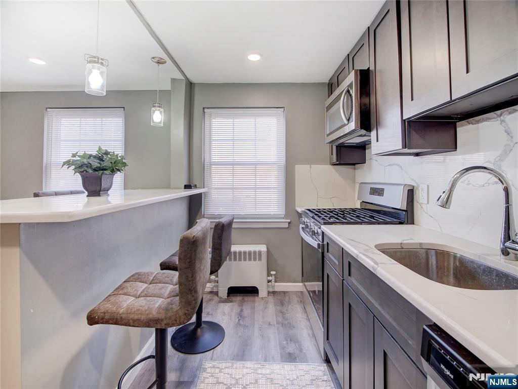 57 Clark Court, Unit 65 Rutherford, NJ 07070 - Photo 2 of 14