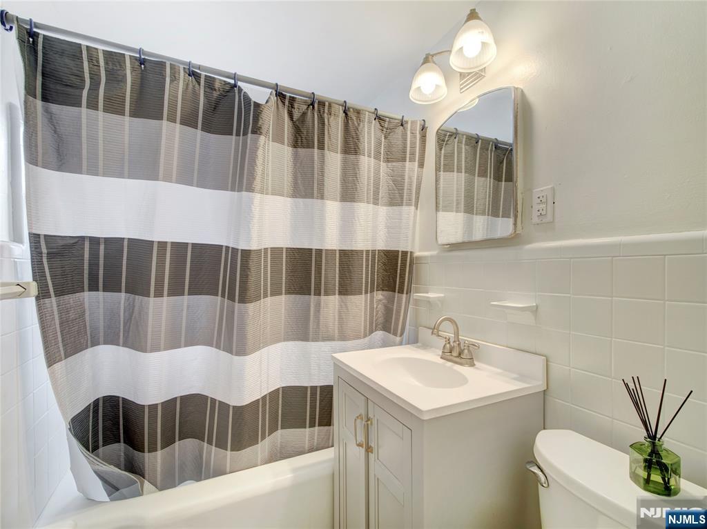 57 Clark Court, Unit 65 Rutherford, NJ 07070 - Photo 6 of 14