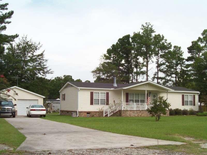 130 Albacore Road Bonneau, SC 29431 - Photo 1 of 24 130 Albacore Rd pic 2