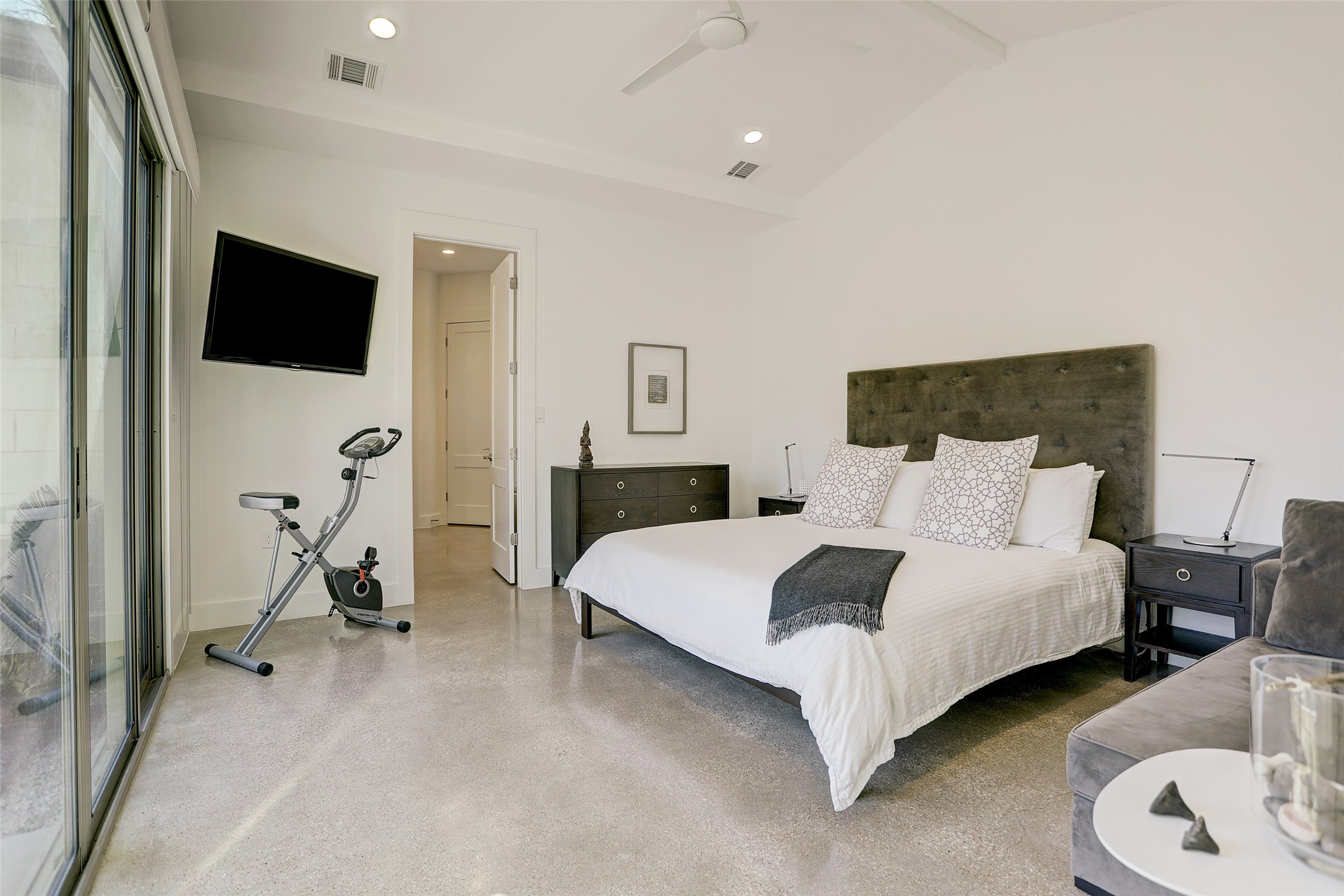 3407 Windsor Road Austin, TX 78703 - Photo 15 of 29 Gallery Image 15