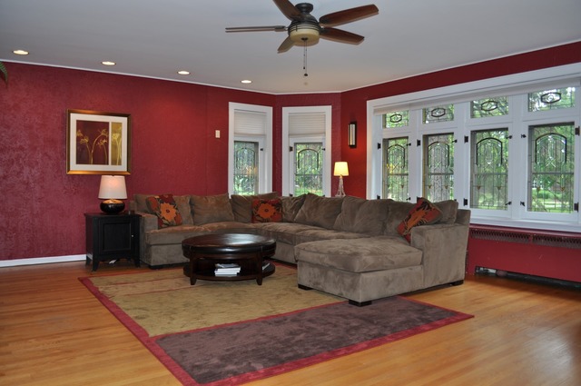 384 Nuttall Road Riverside, IL 60546 - Photo 4 of 25