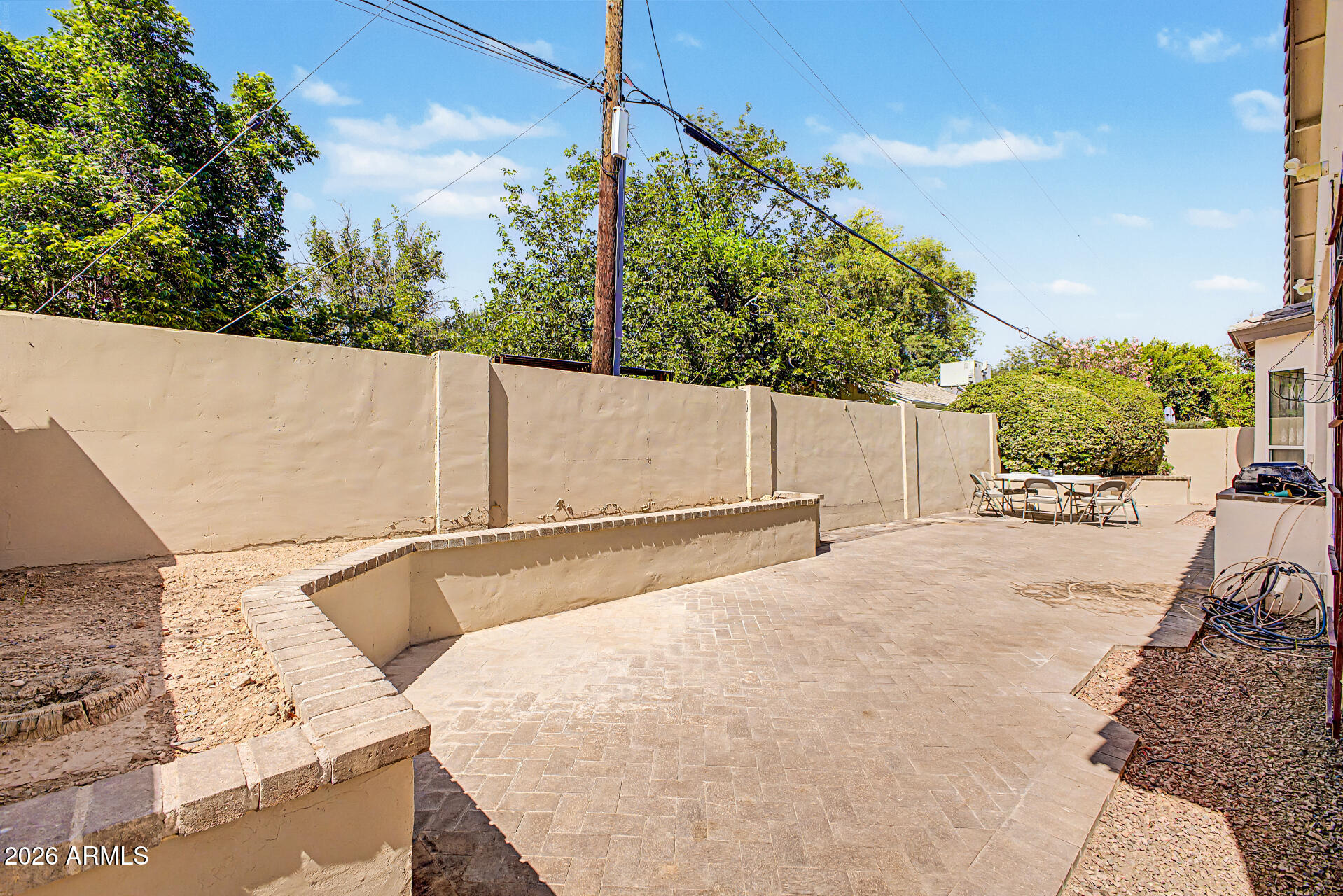 808 West Citrus Way Phoenix, AZ 85013 - Photo 33 of 35 a view of a terrace view