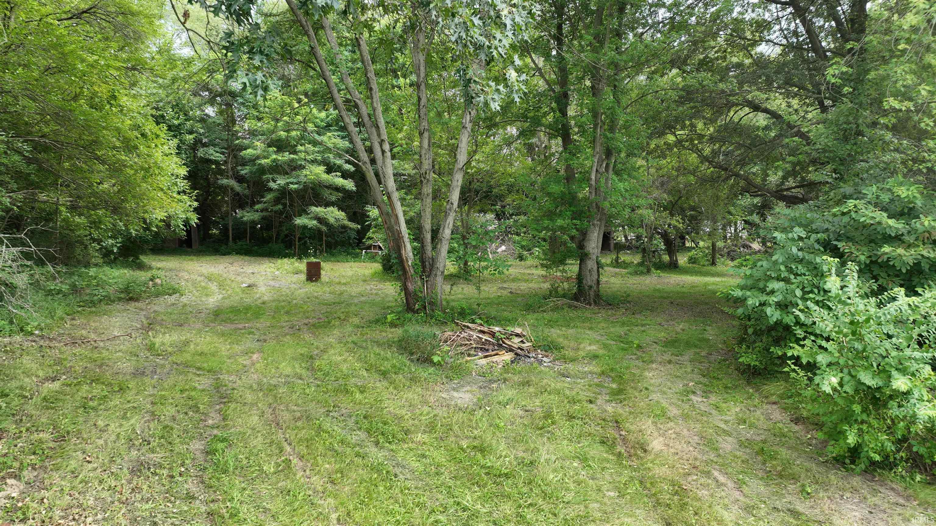 4967 North Boxman Place Monticello, IN 47960 - Photo 4 of 17