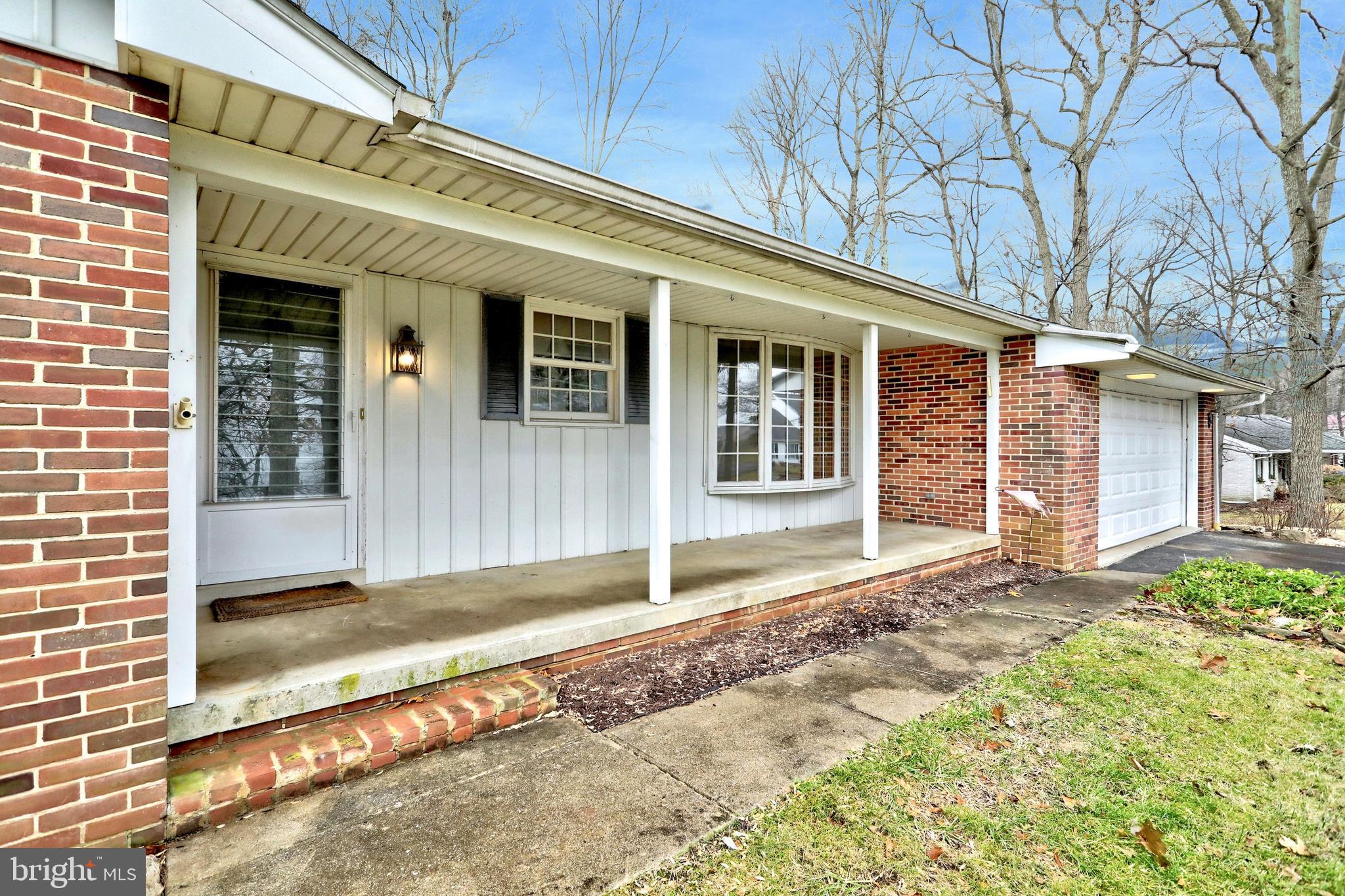 5111 Waltersdorff Road Spring Grove, PA 17362 - Photo 3 of 32