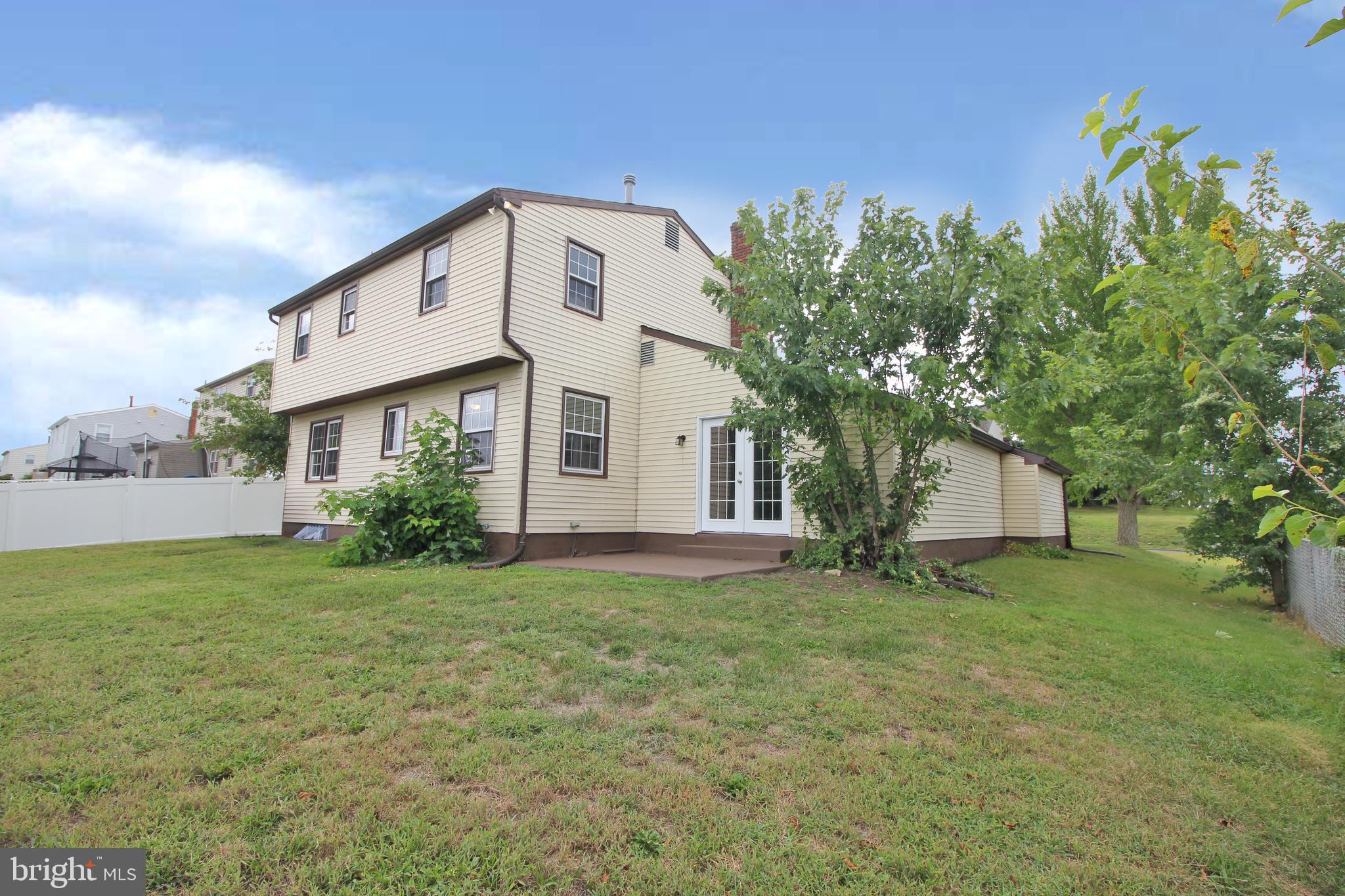 27 West Kennedy Drive Clementon, NJ 08021 - Photo 38 of 39 a view of a house with a yard