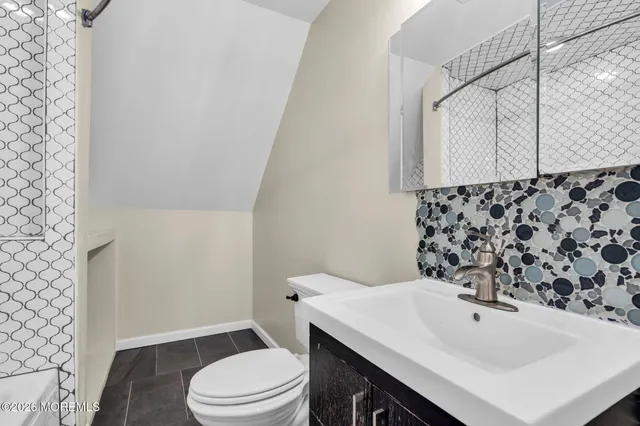 $3,400 | 1613 Beacon Street, Toms River, NJ 08757