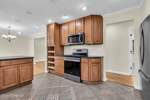 $3,400 | 1613 Beacon Street, Toms River, NJ 08757