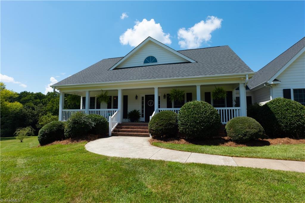 2595 Mountain View Church Road King, NC 27021 - Photo 1 of 40