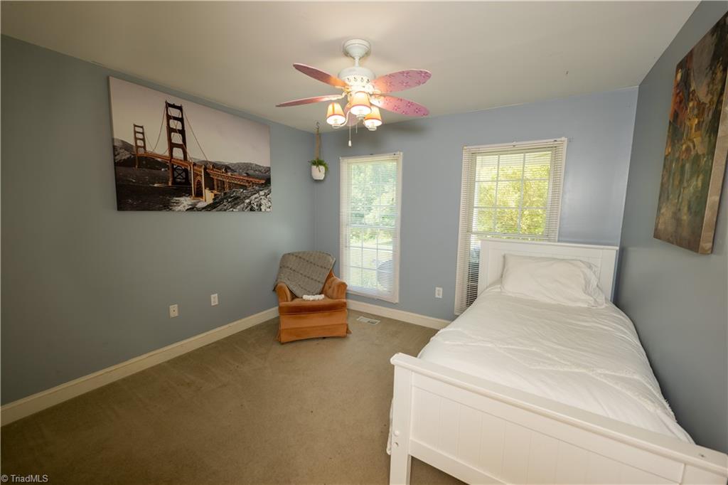 2595 Mountain View Church Road King, NC 27021 - Photo 27 of 40