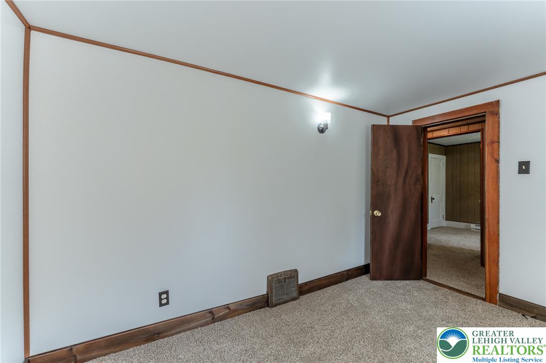 4618 Long Run Road Lehighton, PA 18235 - Photo 21 of 39 Bedroom #1