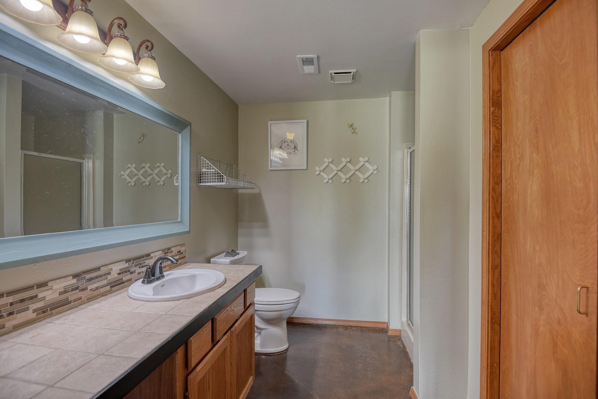 33323 North Spotted Road Deer Park, WA 99006 - Photo 37 of 50 Gallery Image 37