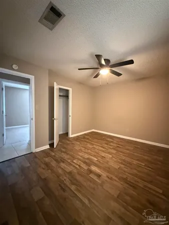 $1,475 | 4204 West Avenida De Golf, Pace, FL 32571