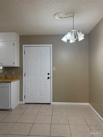 $1,475 | 4204 West Avenida De Golf, Pace, FL 32571