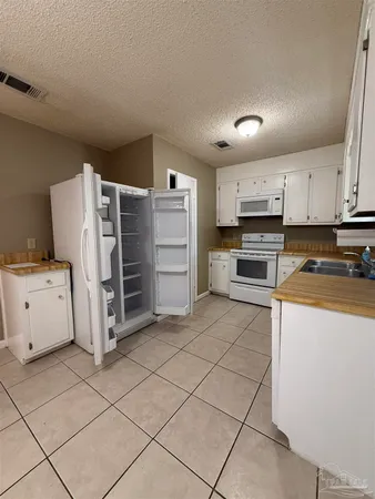 $1,475 | 4204 West Avenida De Golf, Pace, FL 32571