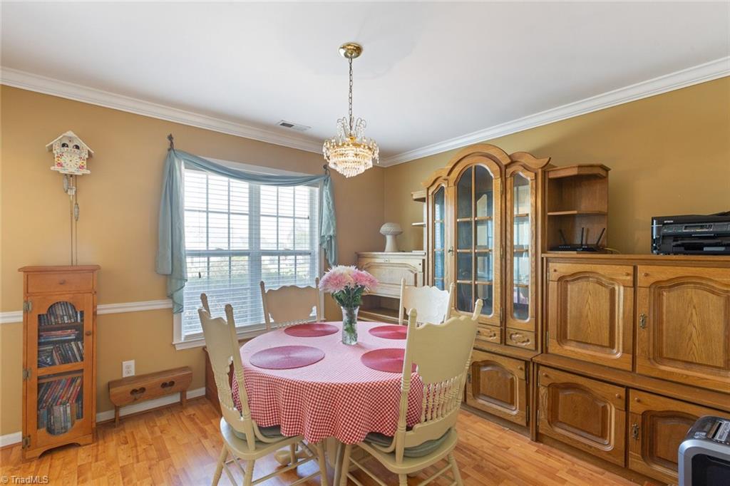 6240 Spurgeon Way High Point, NC 27265 - Photo 12 of 30