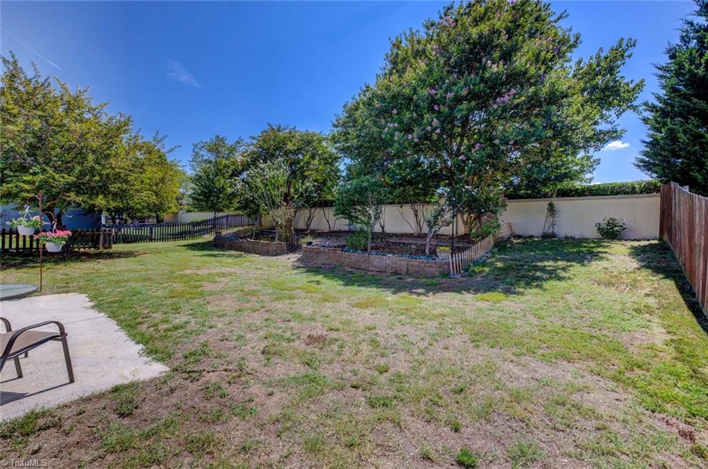 6240 Spurgeon Way High Point, NC 27265 - Photo 25 of 30