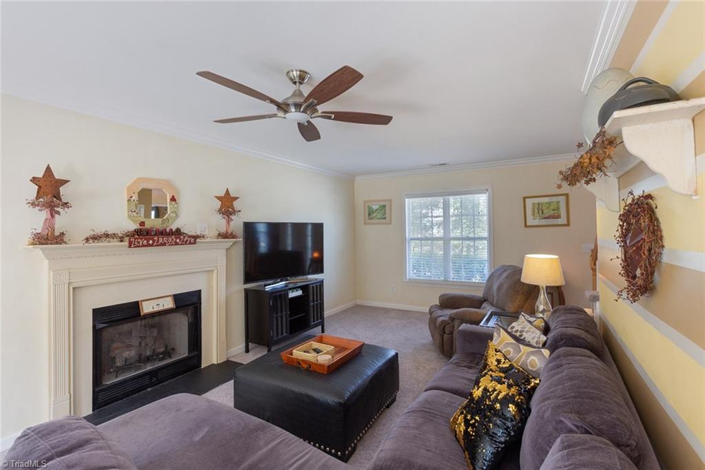 6240 Spurgeon Way High Point, NC 27265 - Photo 7 of 30