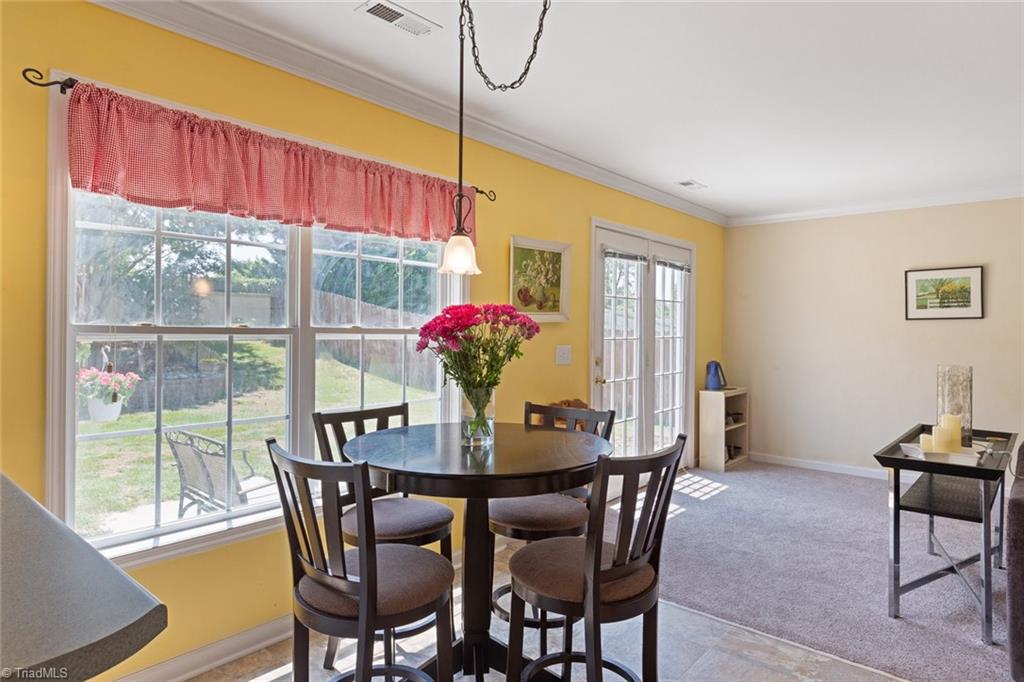 6240 Spurgeon Way High Point, NC 27265 - Photo 9 of 30