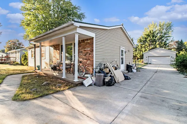 $259,900 | 3569 Recreation, Pinckney, MI 48169