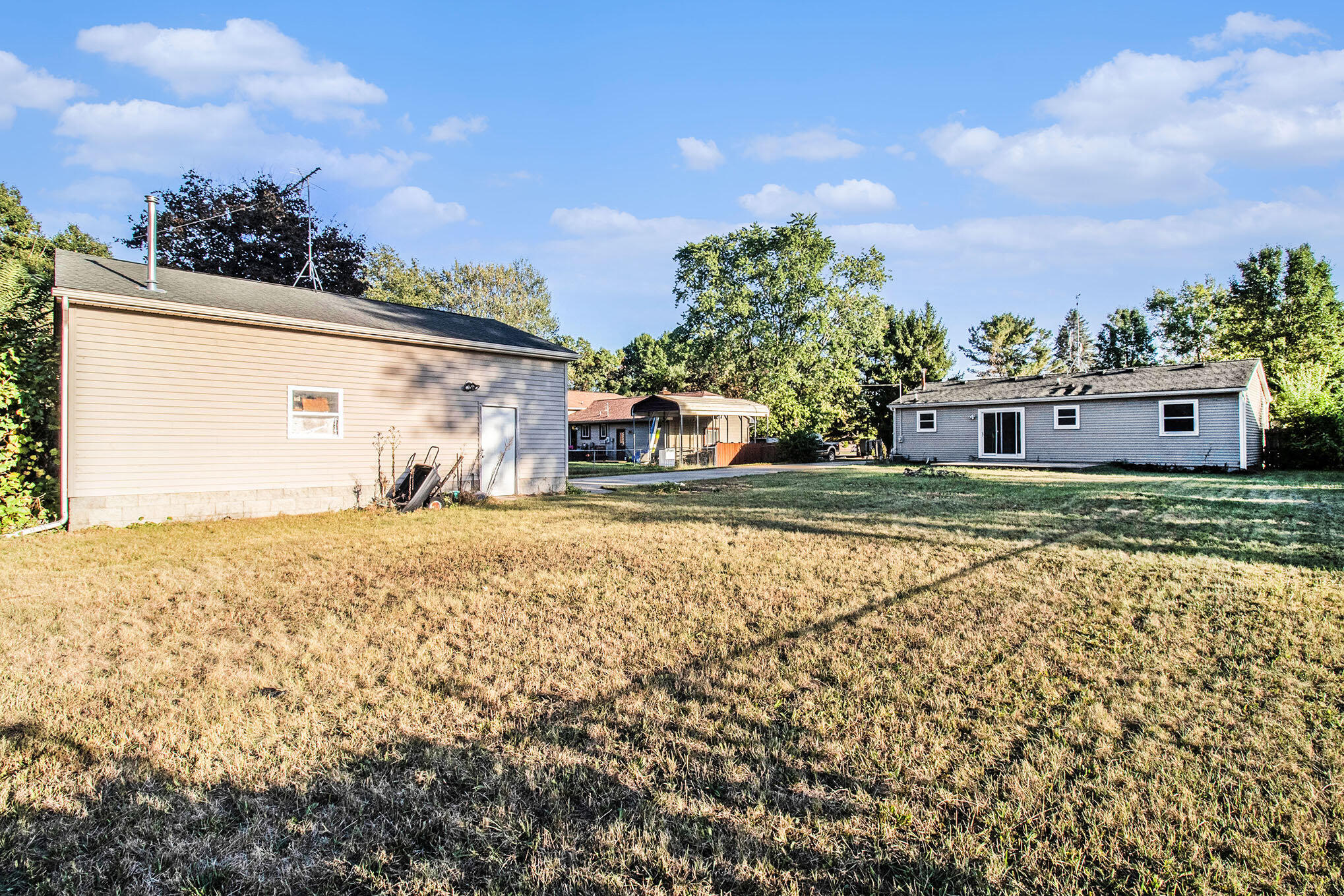 3569 Recreation Pinckney, MI 48169 - Photo 3 of 26 3569 Recreation Drive - HD Drone Photogr