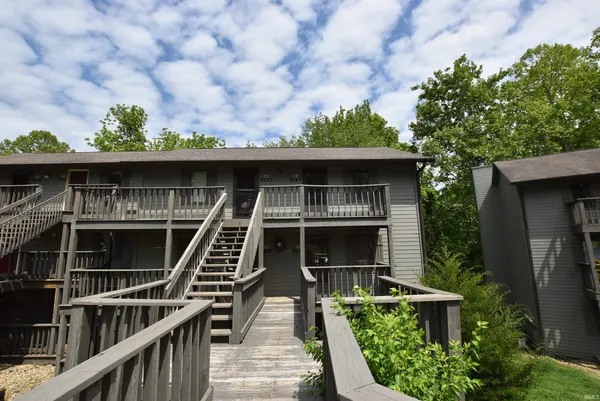 $95,000 | 9245 South Pointe Retreat Drive, Bloomington, IN 47401