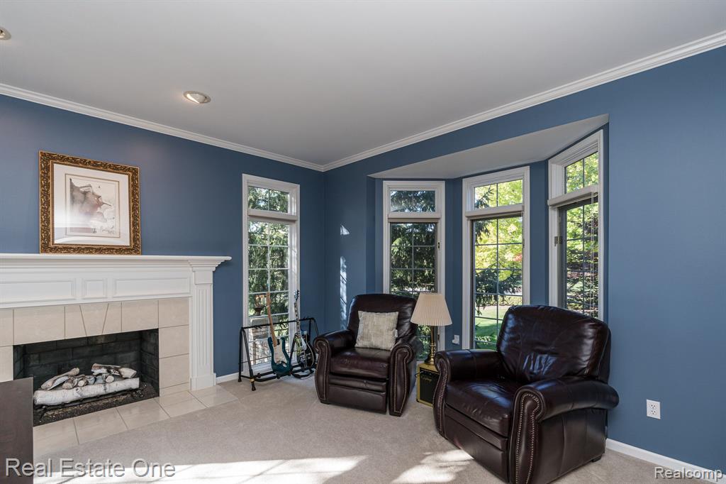 5849 Kingspointe Drive Rochester, MI 48306 - Photo 7 of 57
