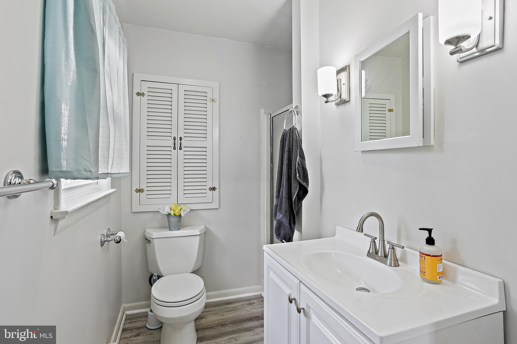 2506 Quebec School Road Middletown, MD 21769 - Photo 18 of 39 Primary Bath with Luxury Vinyl Plank Flooring