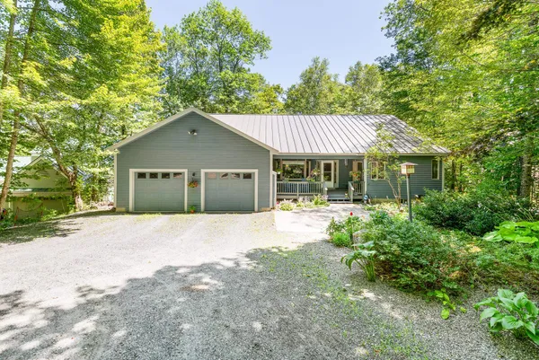 $1,100,000 | 8 Sandy Brae, Unit BRAE, Grantham, NH 03753