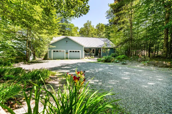 $1,100,000 | 8 Sandy Brae, Unit BRAE, Grantham, NH 03753